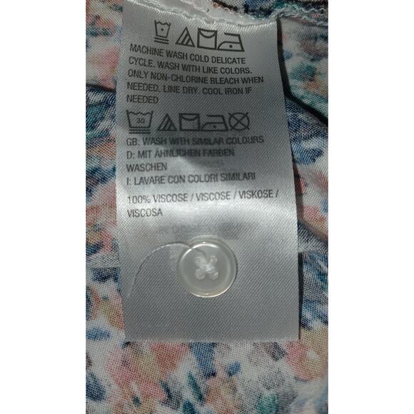 D & Co Summer Floral Top Peplum Hem Fluttery Sleeves Flowy Fabric Women's 3X - Picture 6 of 6